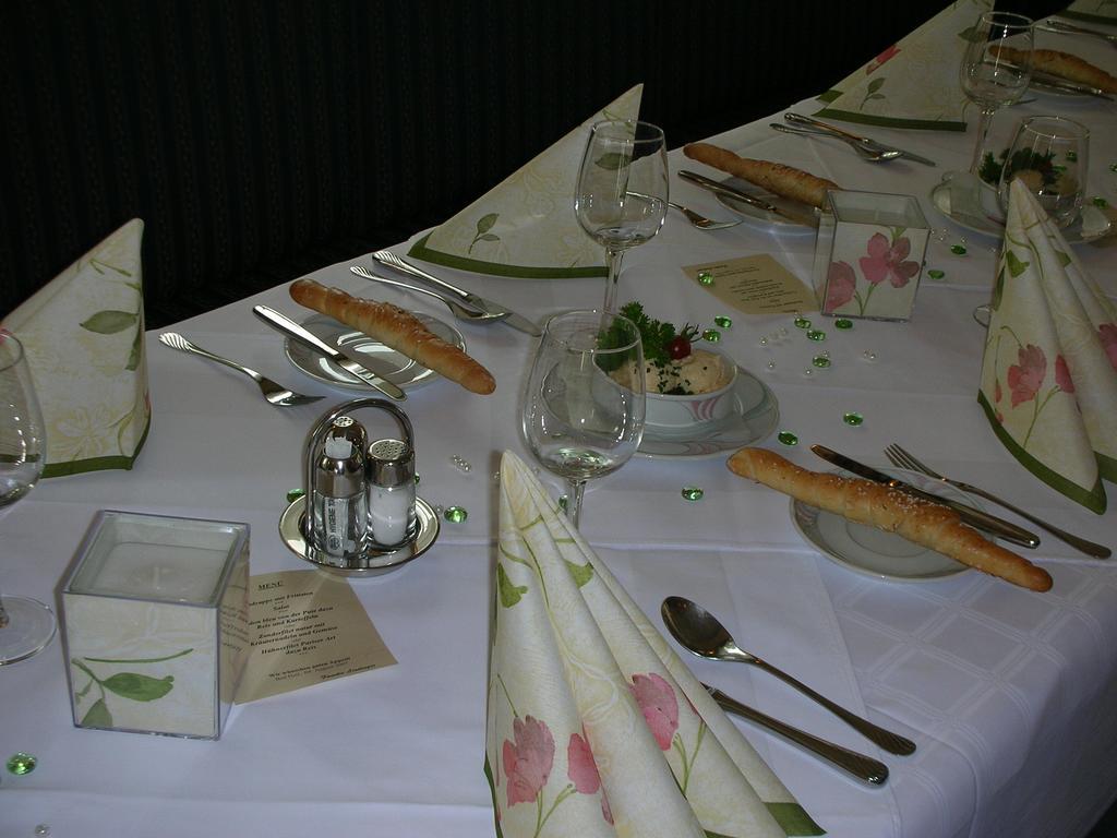 Hotel Hallerhof Bad Hall Esterno foto