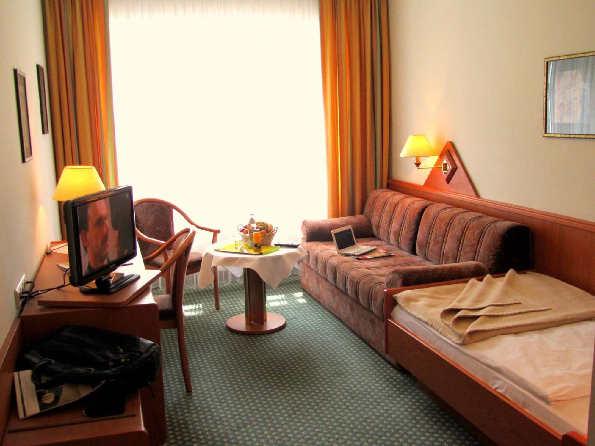 Hotel Hallerhof Bad Hall Esterno foto